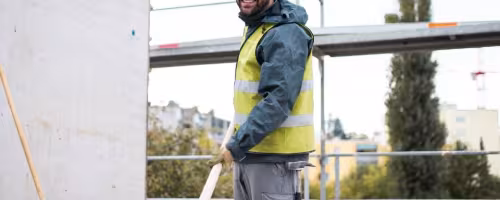 Maurer Schaler temporär auf dem Bau